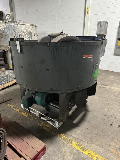 Used SIMPSON 1 1/2 F MIX-MULLER
