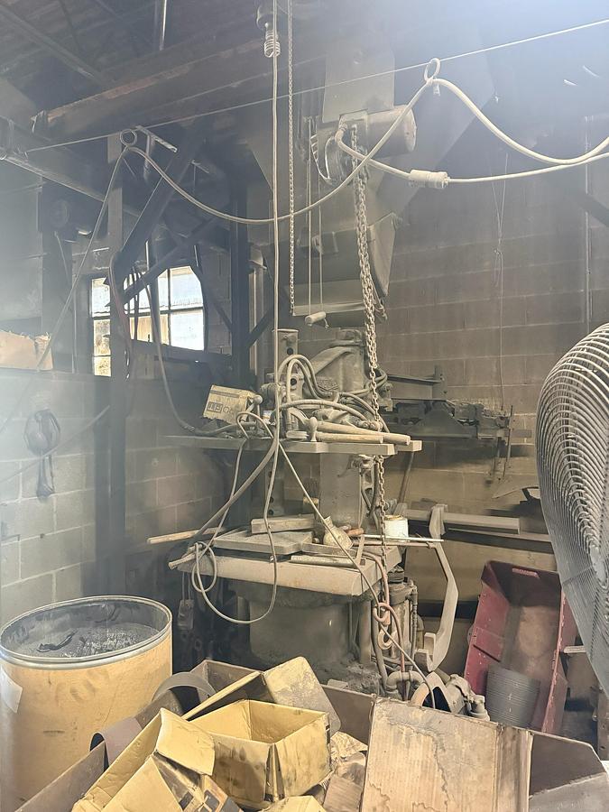 Used OSBORN 3161-20 ROTALIFT MOLDING MACHINE