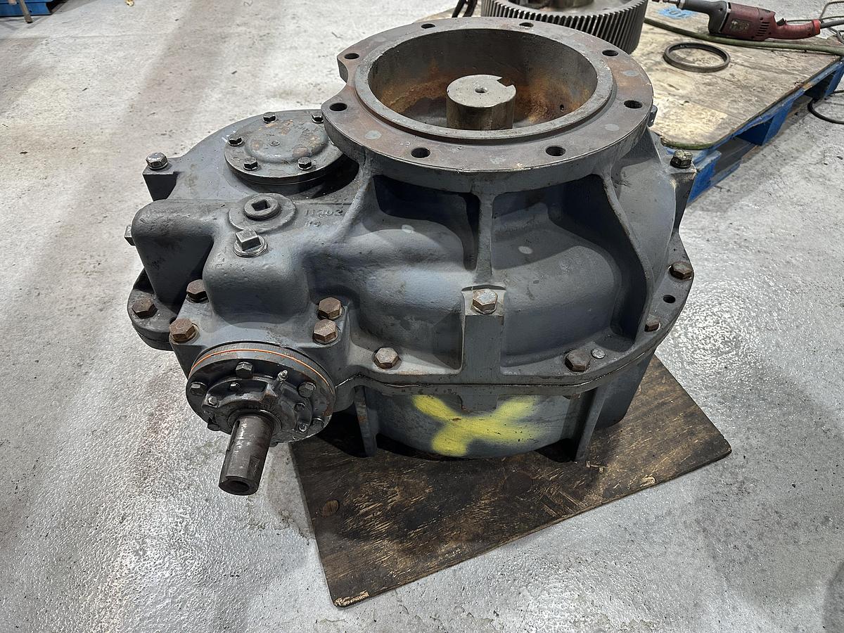 Used 2007 SIMPSON 2F GEAR RECUCER