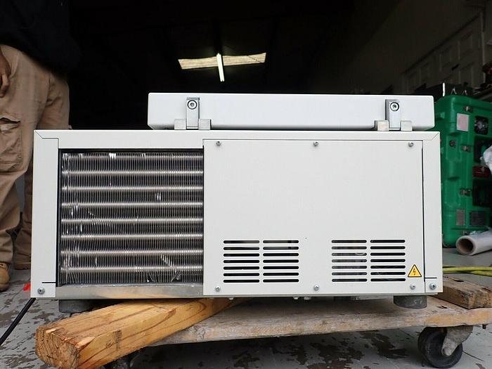Used Eppendorf 5804 R Refrigerated Centrifuge No. 5805 - No Rotor