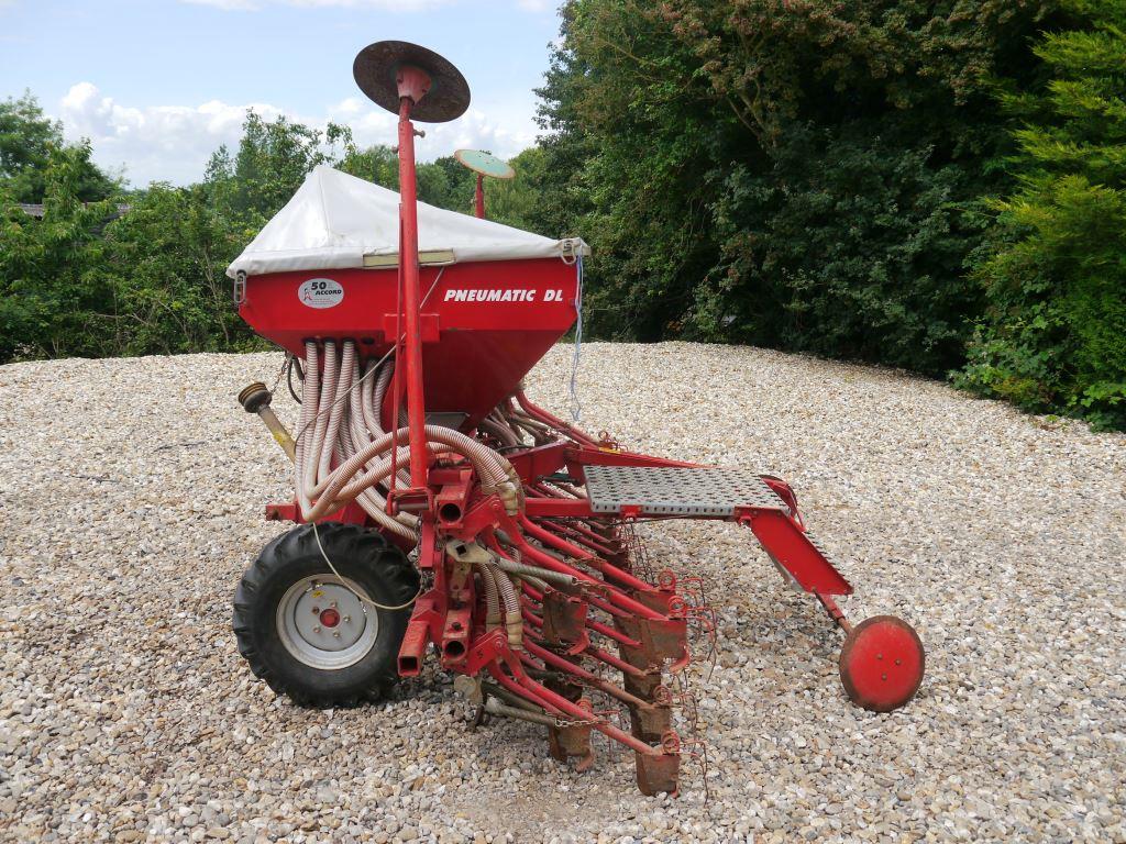 Used Kverneland Accord DL Pneumatic Drill