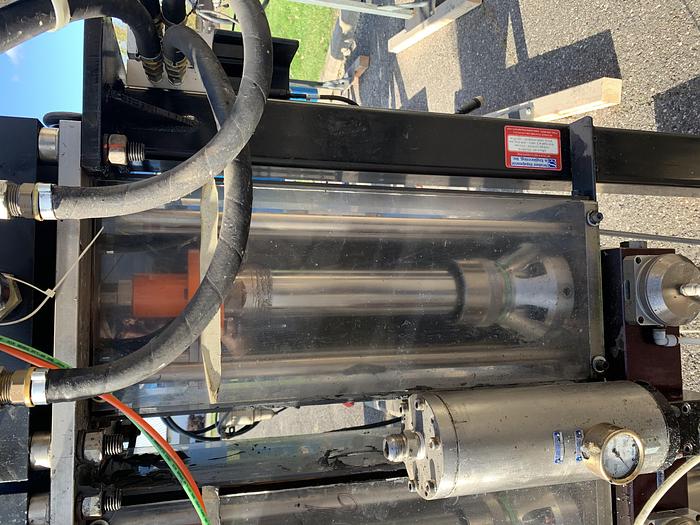 Used SEALANT EQUIPMENT & ENGINEERING SERVO DRIVEN ROBOTIC SEALANT APPLICATOR PUMP WITH DUAL PUMPS