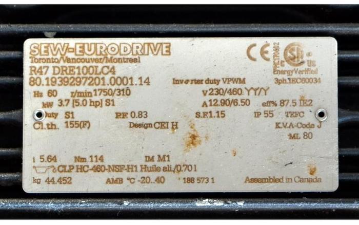 D'occasion USED 60 GALLON JACKETED TANK, STAINLESS STEEL, WITH MIXER & AUGER FEEDER