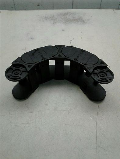 igus E4.32.01 ( 2 pieces) E4.32.02.100 (3 Pieces)