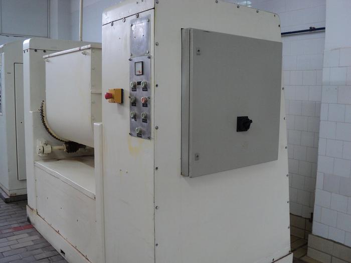 Used (3) HECRONA Z-BLADE MIXERS