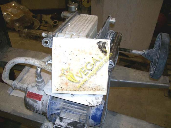 Usato Mini Filtropressa per vino marca TOSCANA ENOLOGIA mod. MINI JOLLY