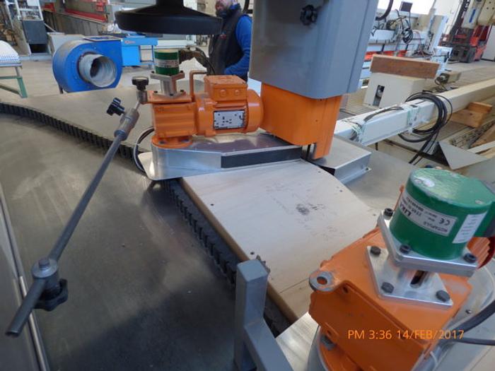 Used Electronic band saw Tecnomac