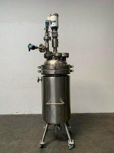 Used T&C 200 L Stainless Steel Jacketed Bioreactor High Pressure @ 400 PSI w/ Mixer