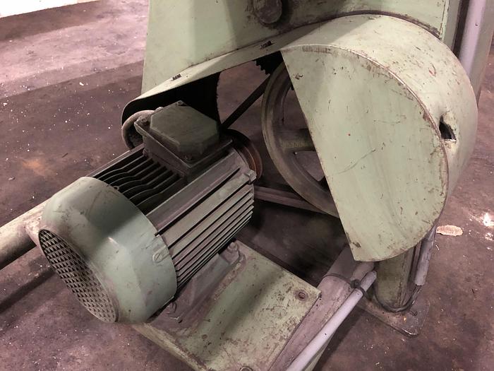 Gebruikt Universal 204