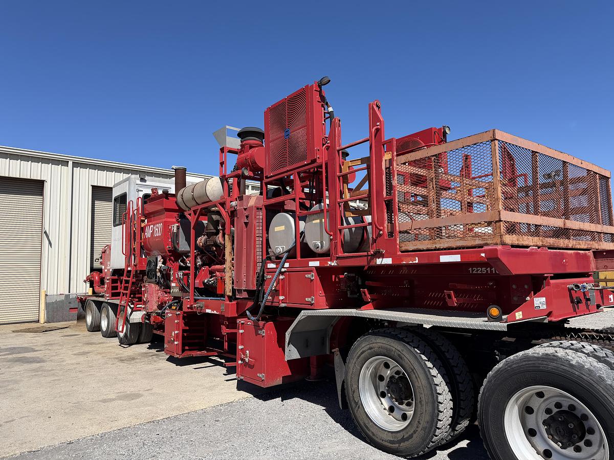 Used 2014 Twin Triplex HT-400 Fluid Pumper for Sale - AMP 1600