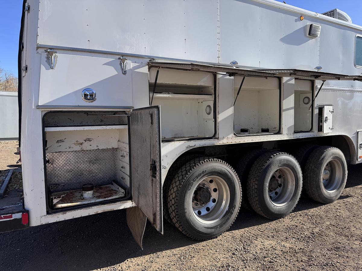 Used 2016 Double Drum Wireline Truck for Sale