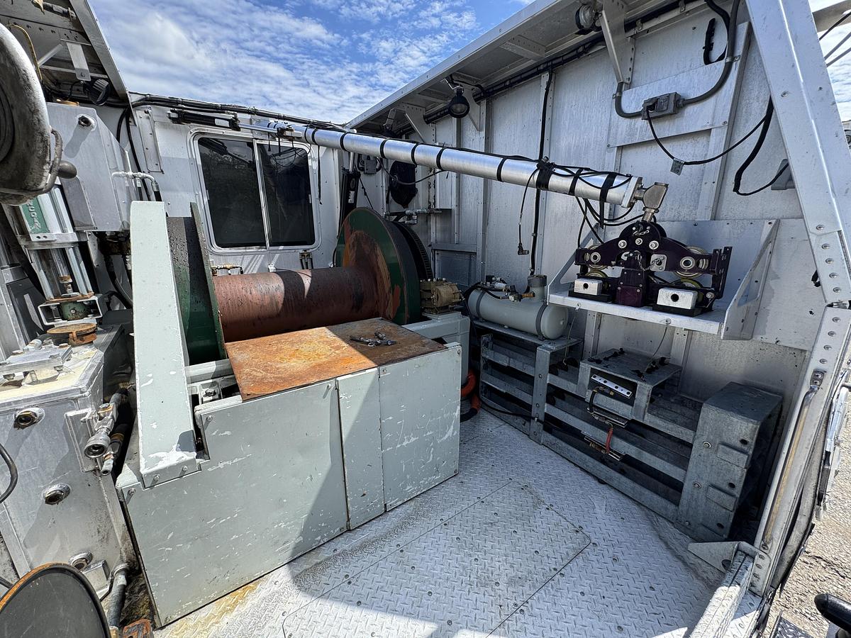 Used 2012 Single Drum Texas Wireline Truck for Sale