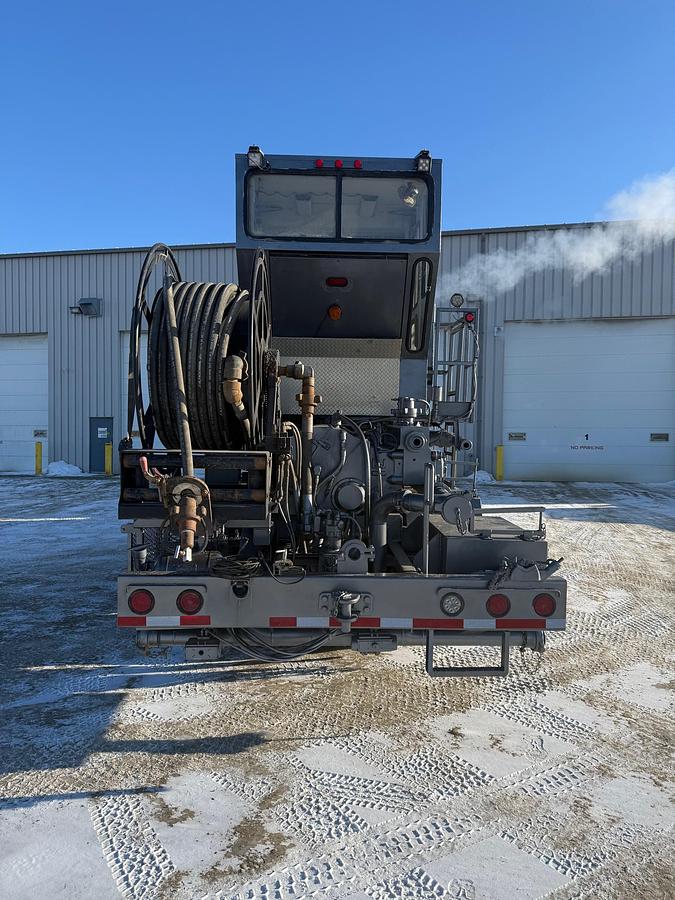 Used 2007 BJ Cementing & Acidizing Unit for Sale