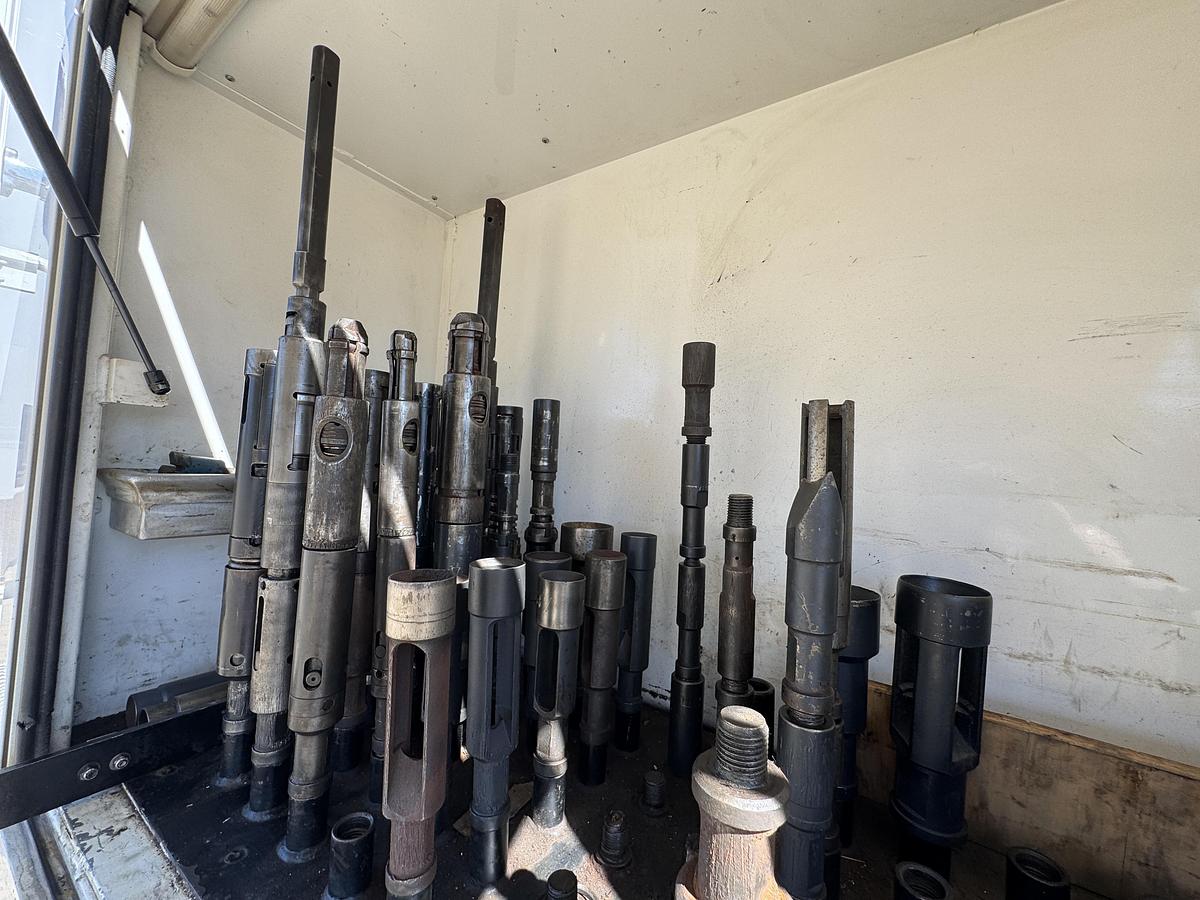 Used 2009 Single/Split Drum Slickline Truck for Sale