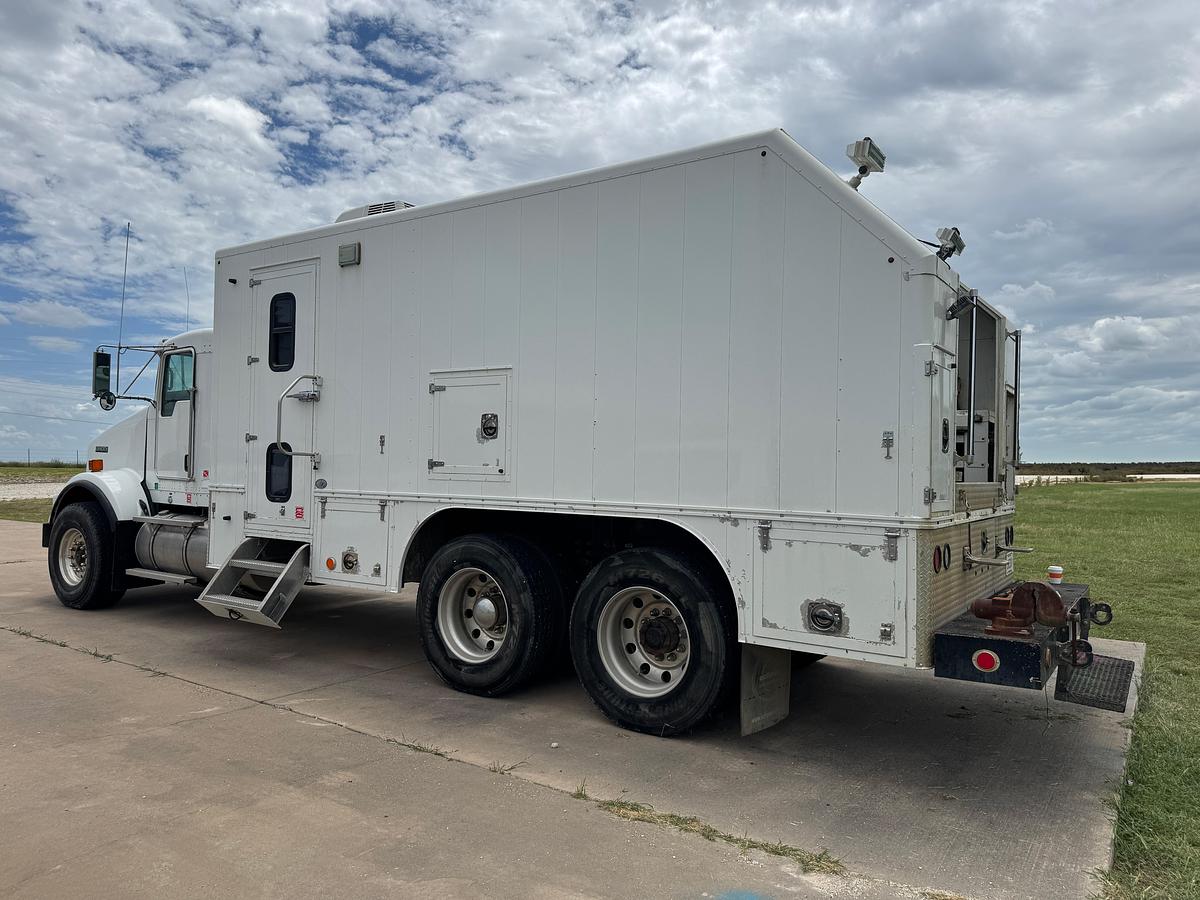 Used 2015 Kenworth T800
