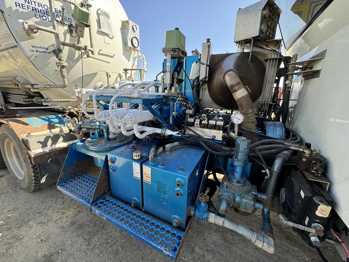 Used 2013 International 180K Nitrogen Pumper