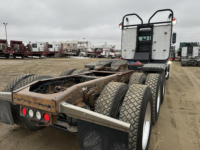 Used 2014 Western Star 4900SB Tridrive for Sale