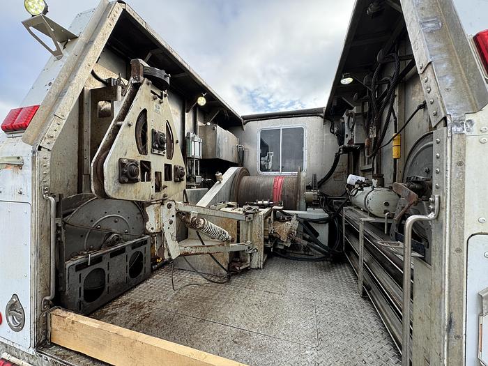 Used 2012 Peterbilt 367 Wireline Truck for Sale