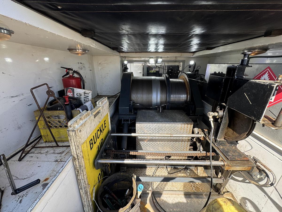 Used 2009 Single/Split Drum Slickline Truck for Sale