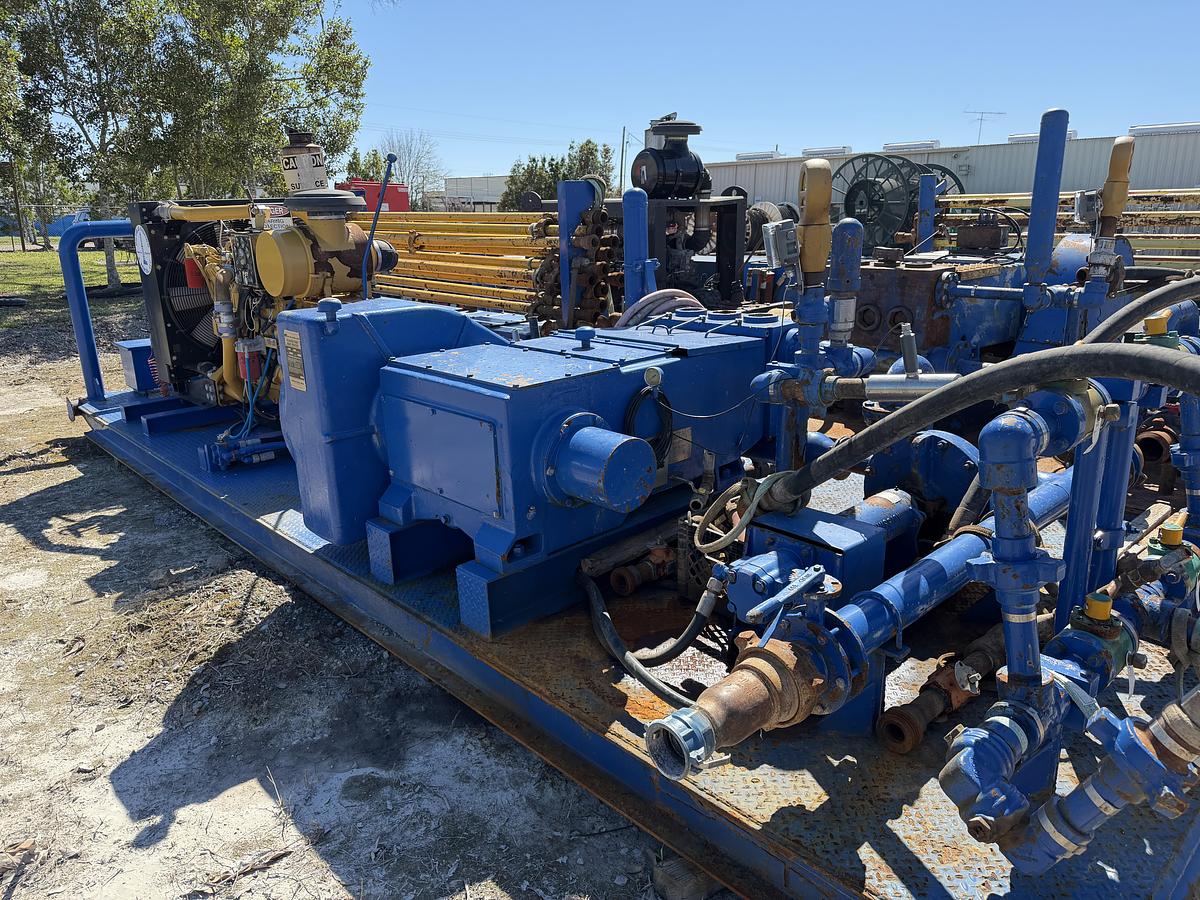 Used 2013 NOV JWS-340 Reverse Triplex Pump Skid Unit for Sale