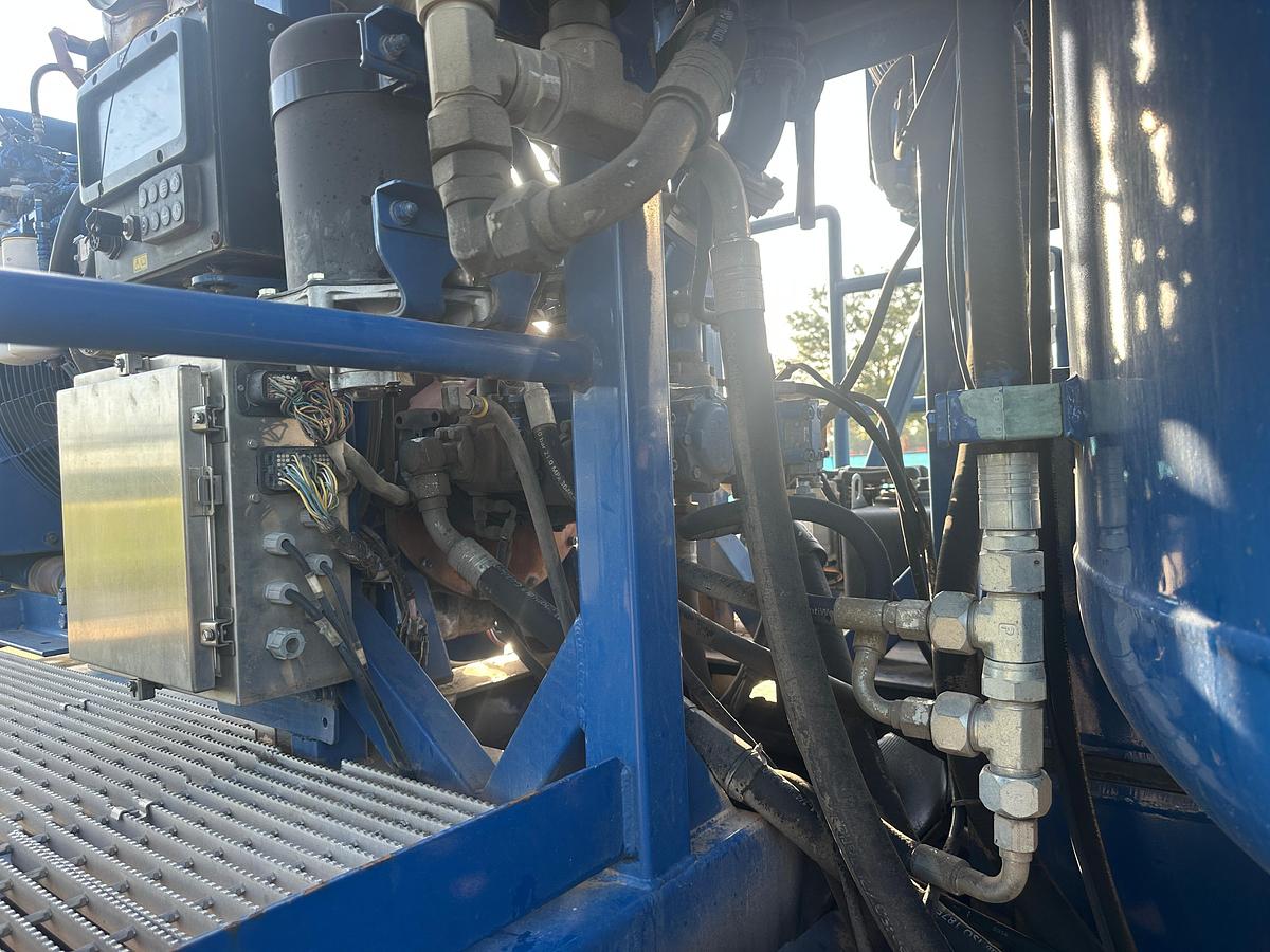 Used 2014 100 BBL Cement Batch Mixer for Sale