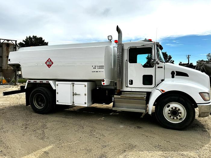 Used 2020 Kenworth T370