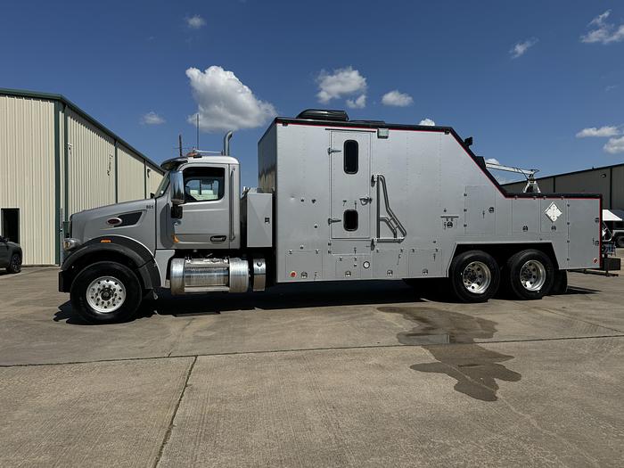 Used 2019 Peterbilt 567 Wireline Truck for Sale