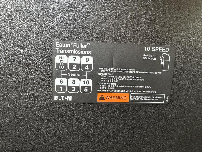 Used 2019 International 7400 Wireline Truck for Sale