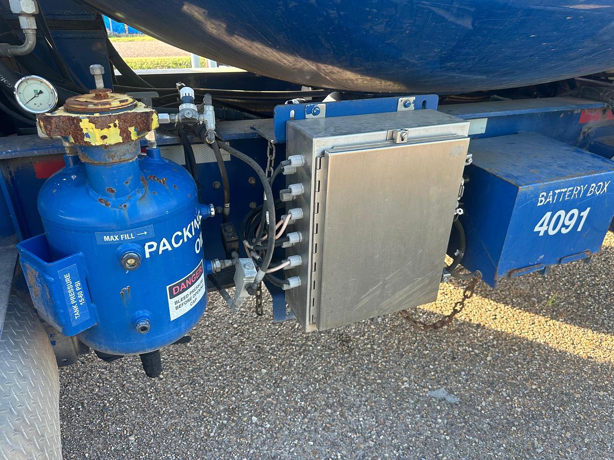 Used 2014 100 BBL Cement Batch Mixer for Sale