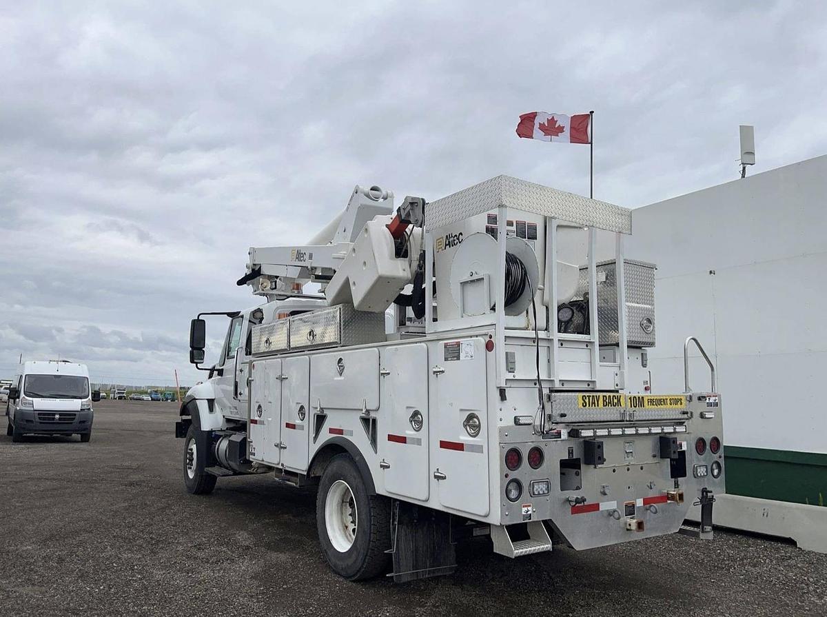 Used 2019 International WorkStar 7300 4X4 S/A Bucket Truck