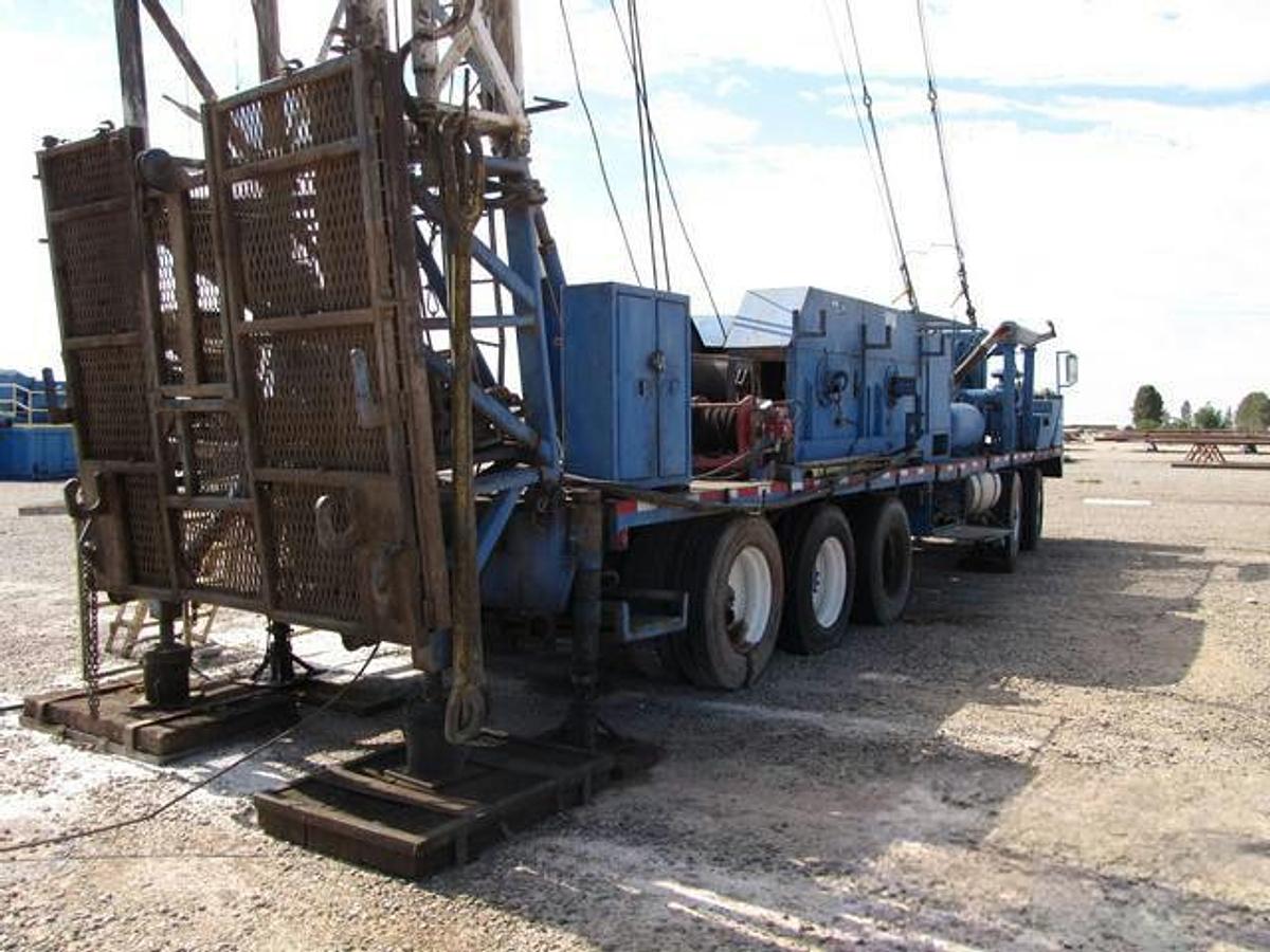 Used COOPER LTO-350 Double-Drum Workover Rig