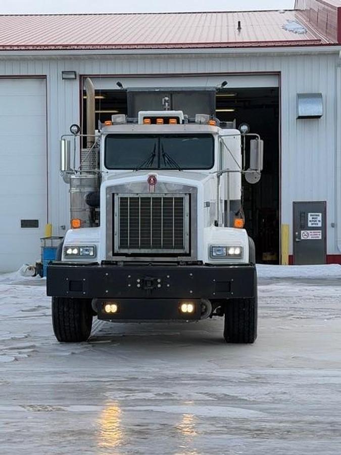 Used 2007 BJ Cementing & Acidizing Unit for Sale