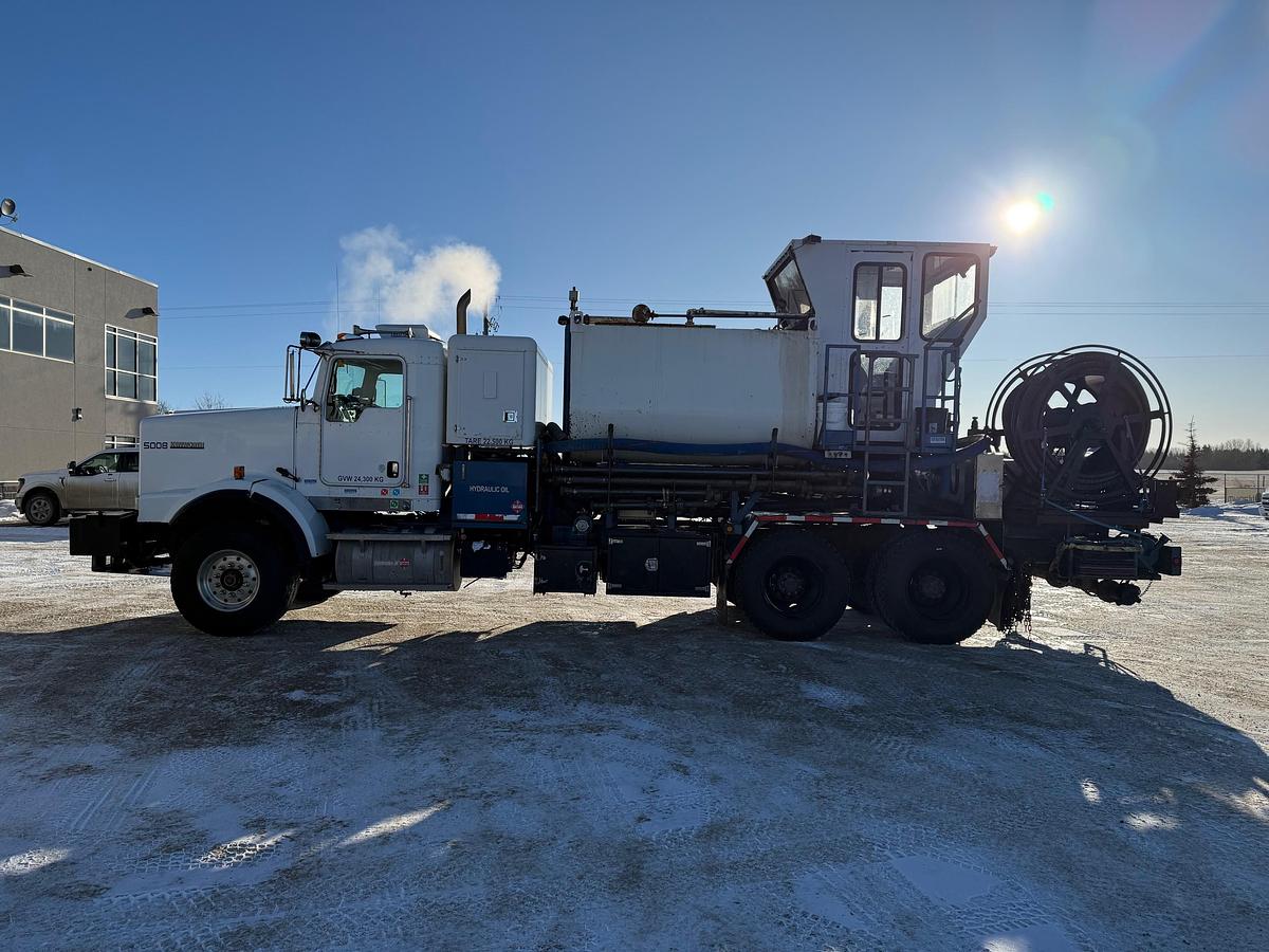 Used 2007 BJ Cementing & Acidizing Unit for Sale