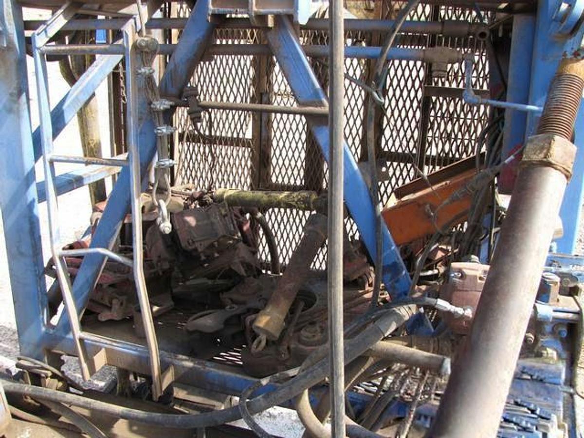 Used COOPER LTO-350 Double-Drum Workover Rig