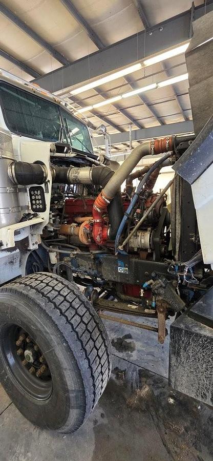 Used 2007 BJ Cementing & Acidizing Unit for Sale