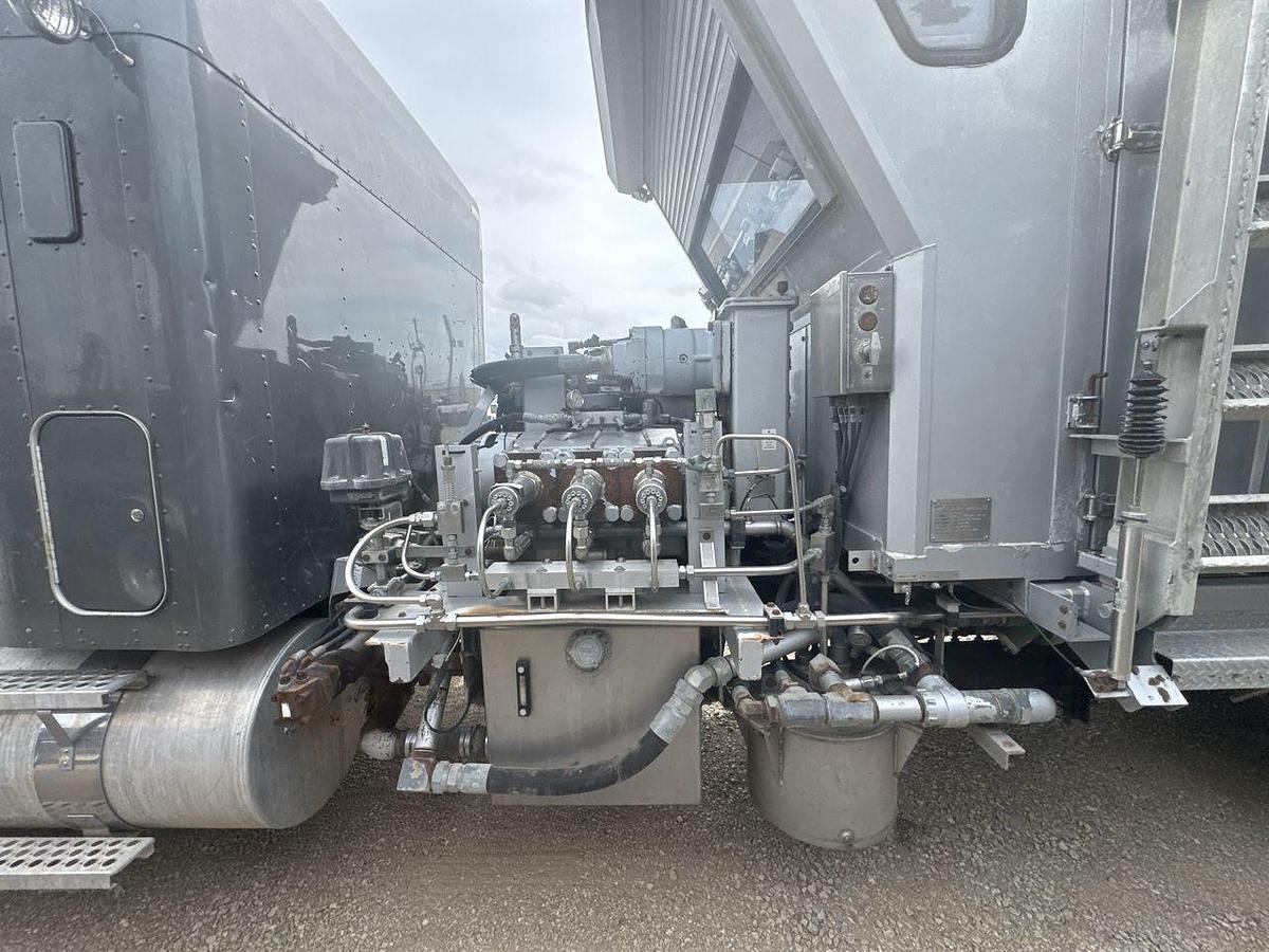Used 2013 NOV 180K Nitrogen Pumper - Kenworth T800