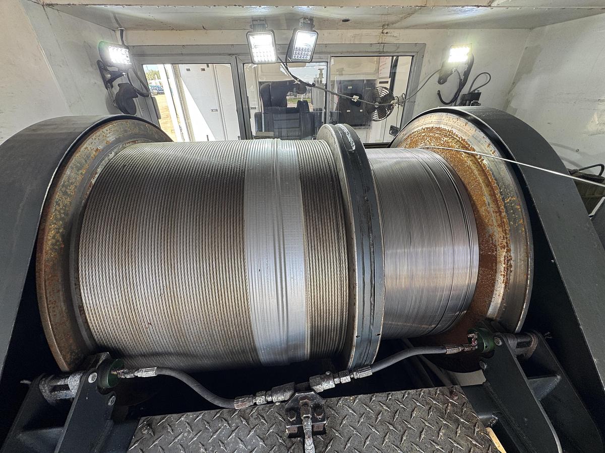 Used 2009 Single/Split Drum Slickline Truck for Sale