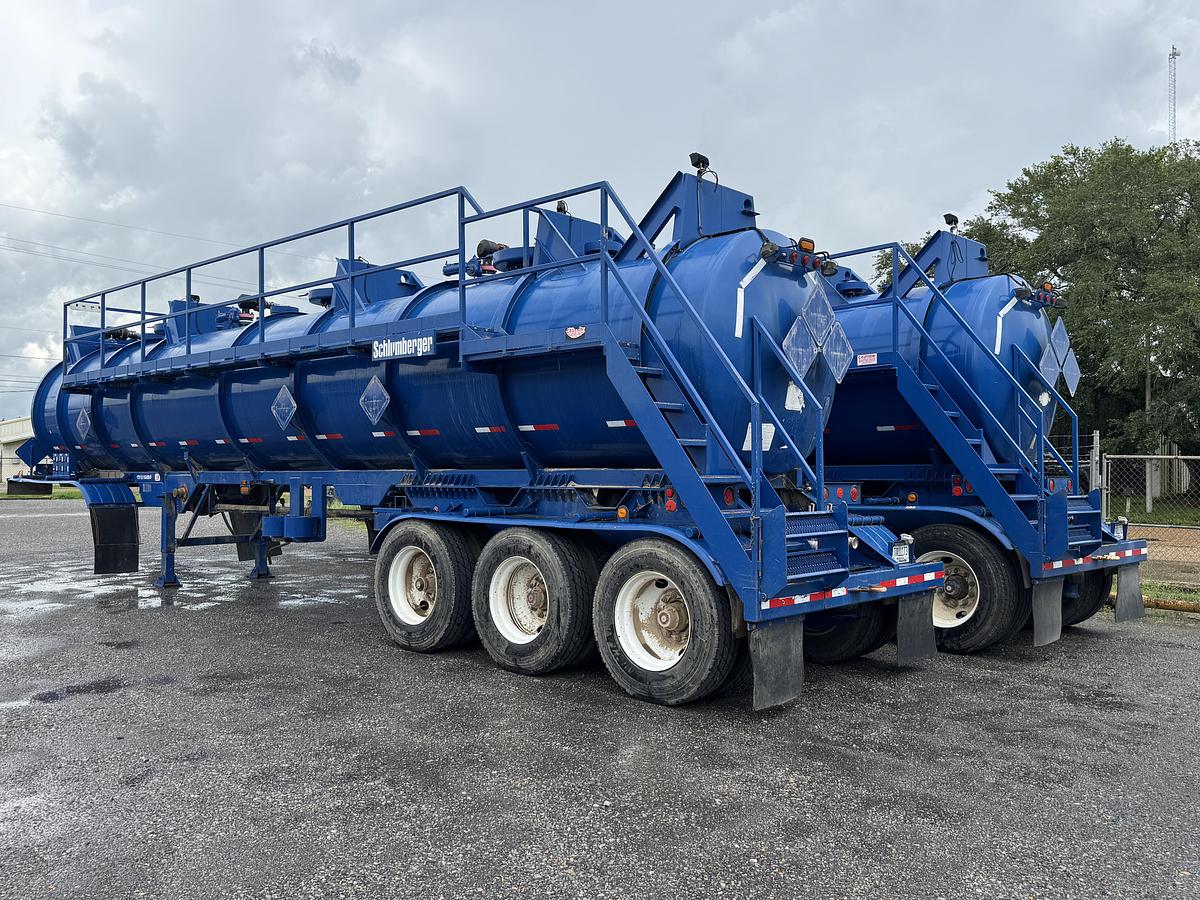 Used 2018 Worley 8000 Gallons Chemical / Acid Tank Trailers For Sale