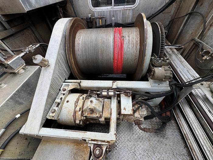 Used 2012 Peterbilt 367 Wireline Truck for Sale