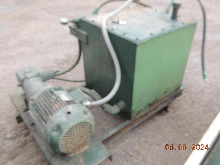 Used Drop Saw Trimmer