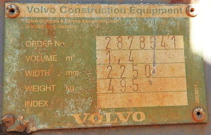 Used 2 Volvo Loader Buckets