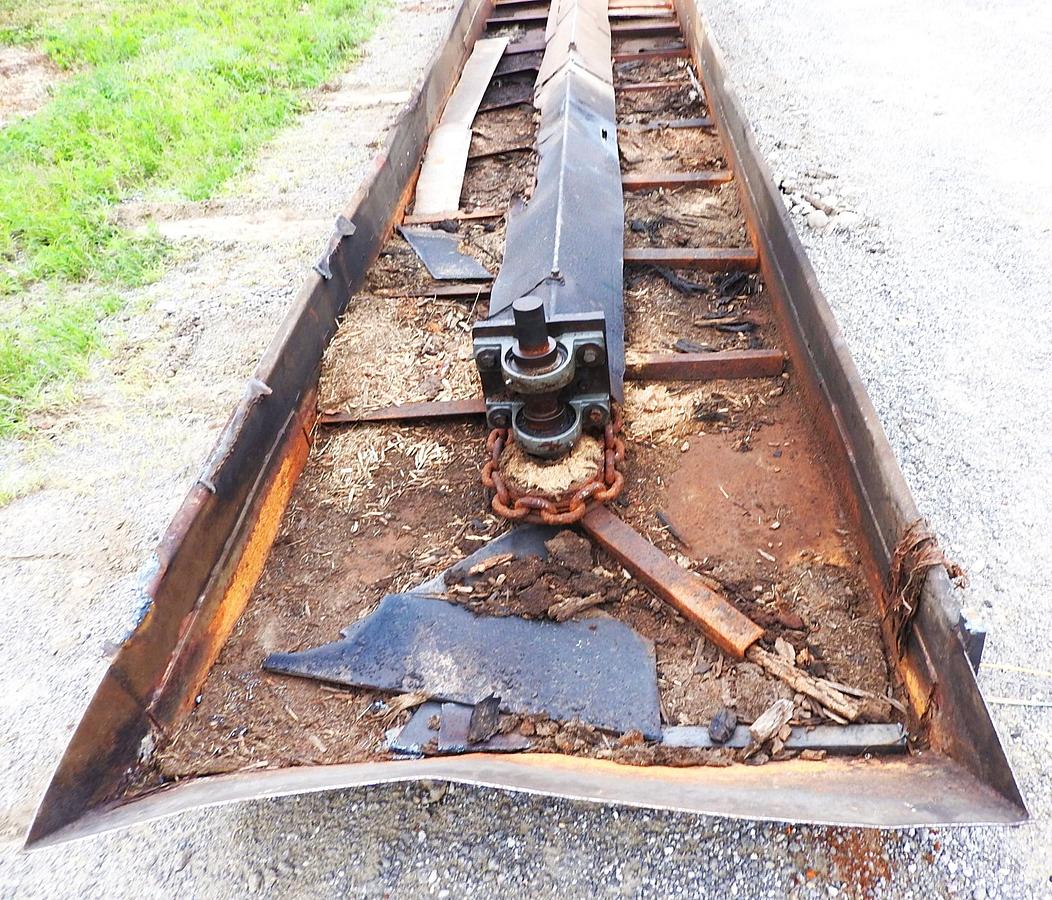 Used Waste Conveyor