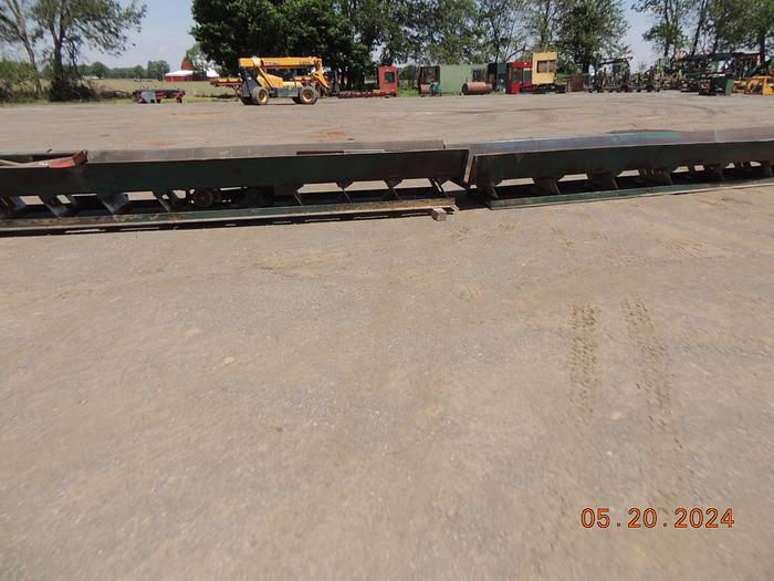 Used Vibrating Conveyor