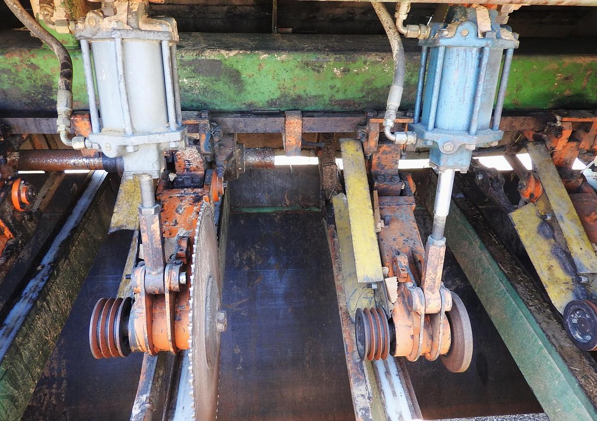 Used Drop Saw Trimmer