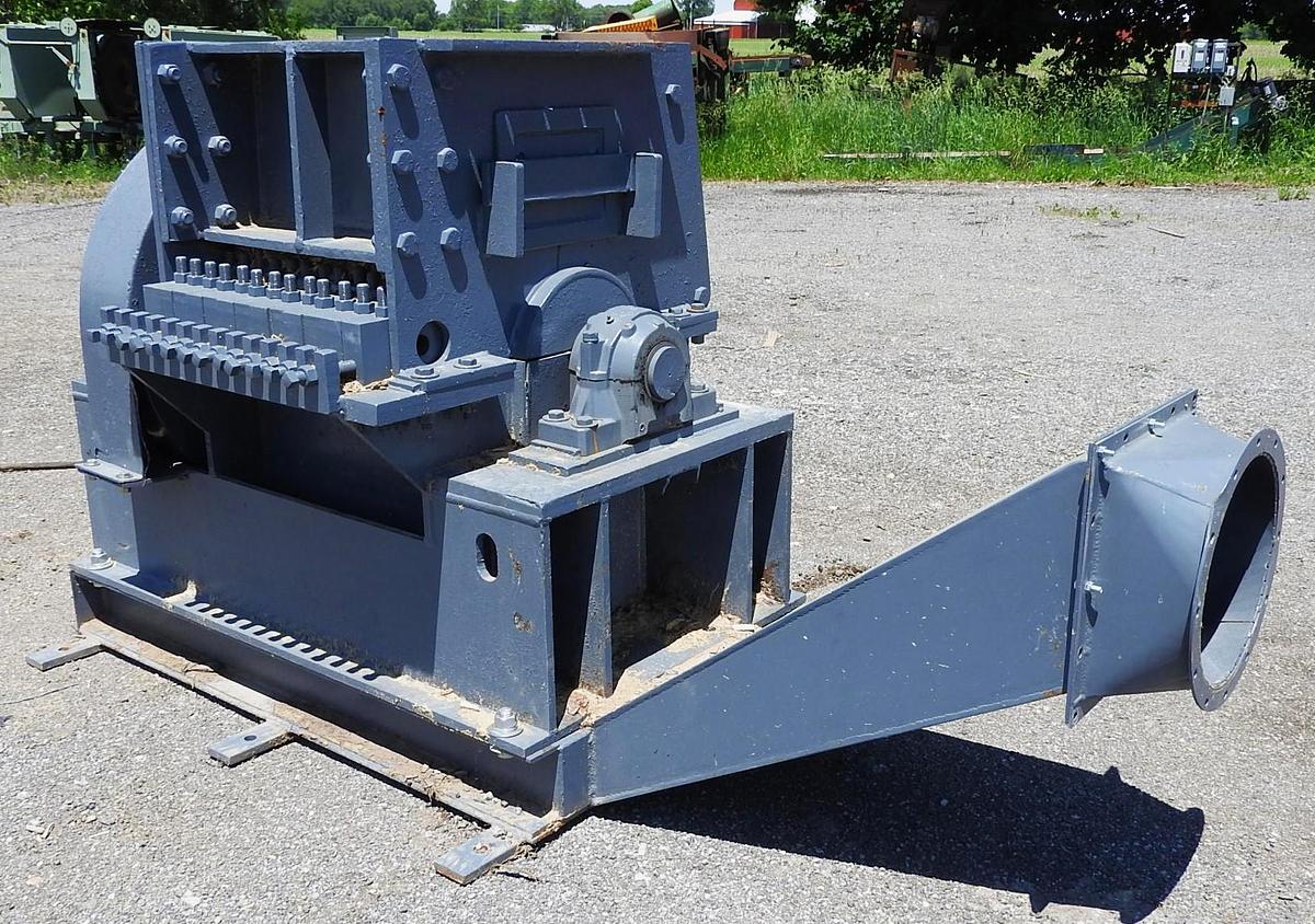 Used Waste Grinder
