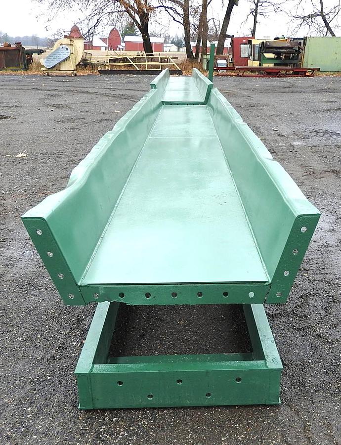 Used Vibrating Conveyor