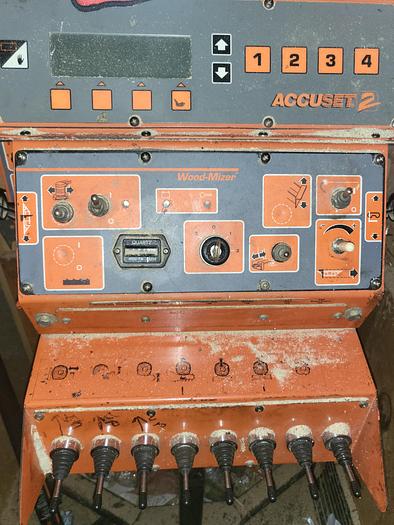 Used 2002 Wood-Mizer LT70