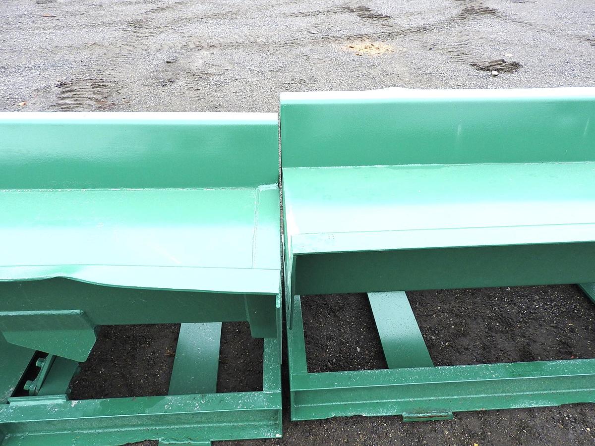Used Vibrating Conveyor