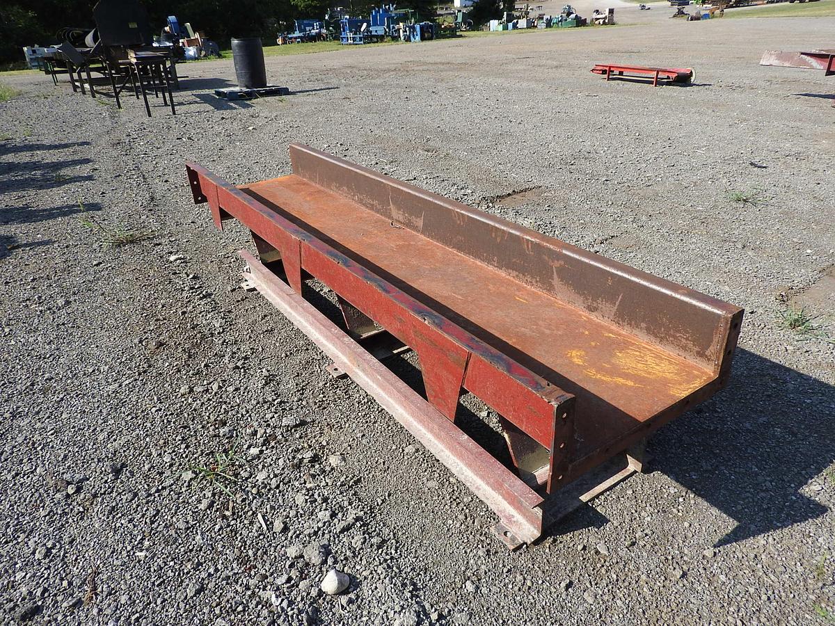 Used Vibrating Conveyor