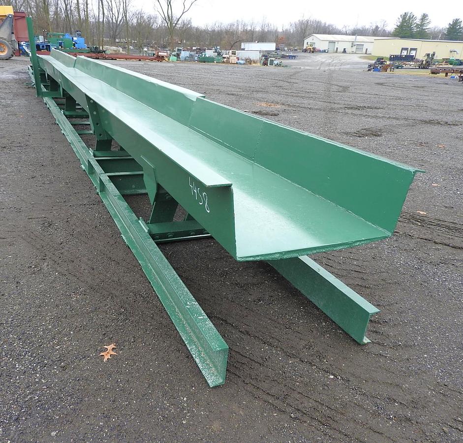 Used Vibrating Conveyor